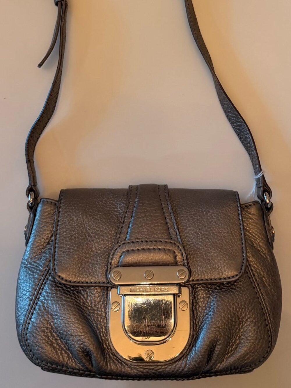 Michael Kors Silver Crossbody - Picture 1 of 7